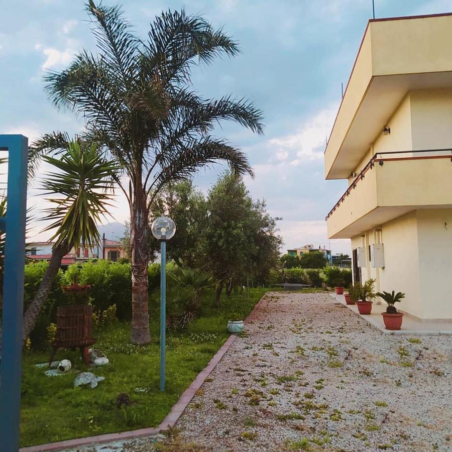 Casa Vacanze Paradise Santa Maria La Carita Luaran gambar